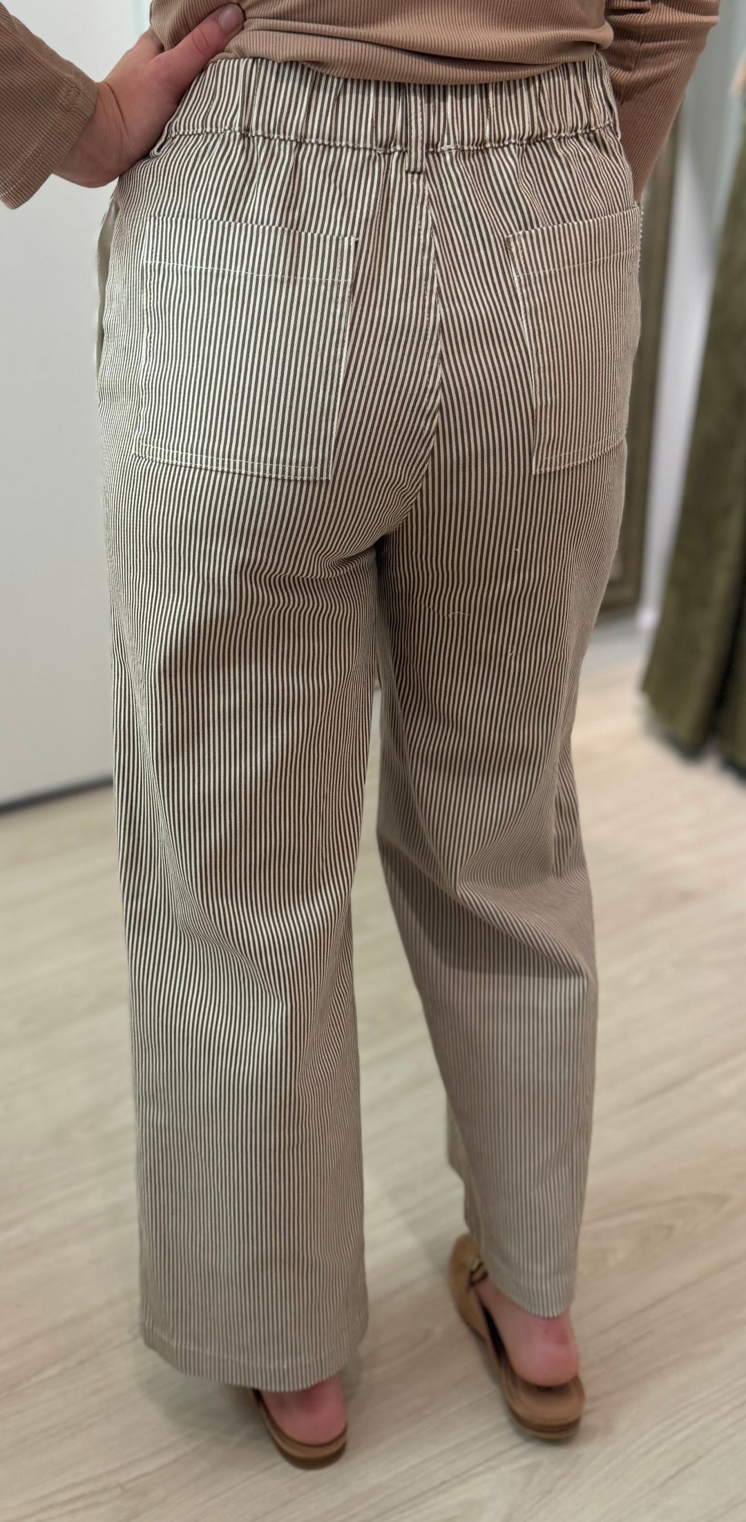 Striped Wide-leg Pants