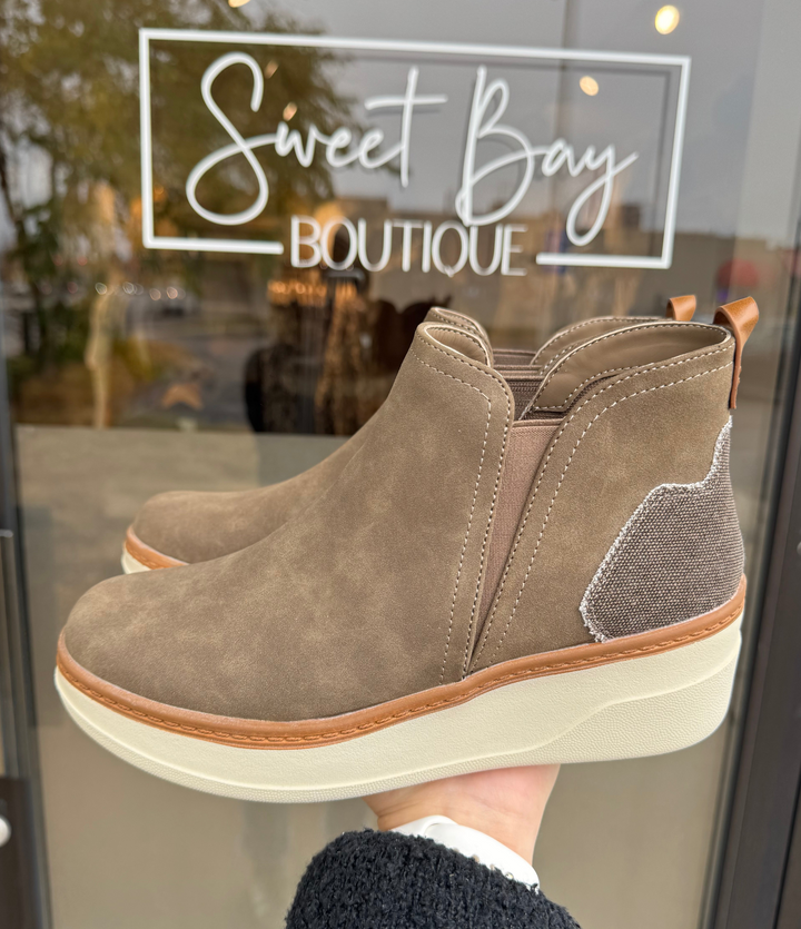Charming Boot | Blowfish Malibu