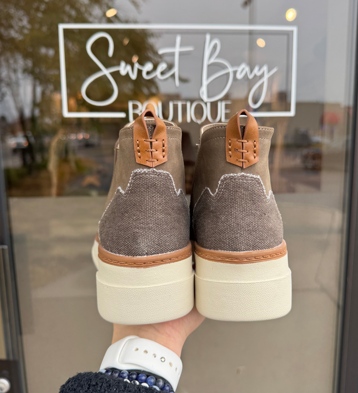 Charming Boot | Blowfish Malibu