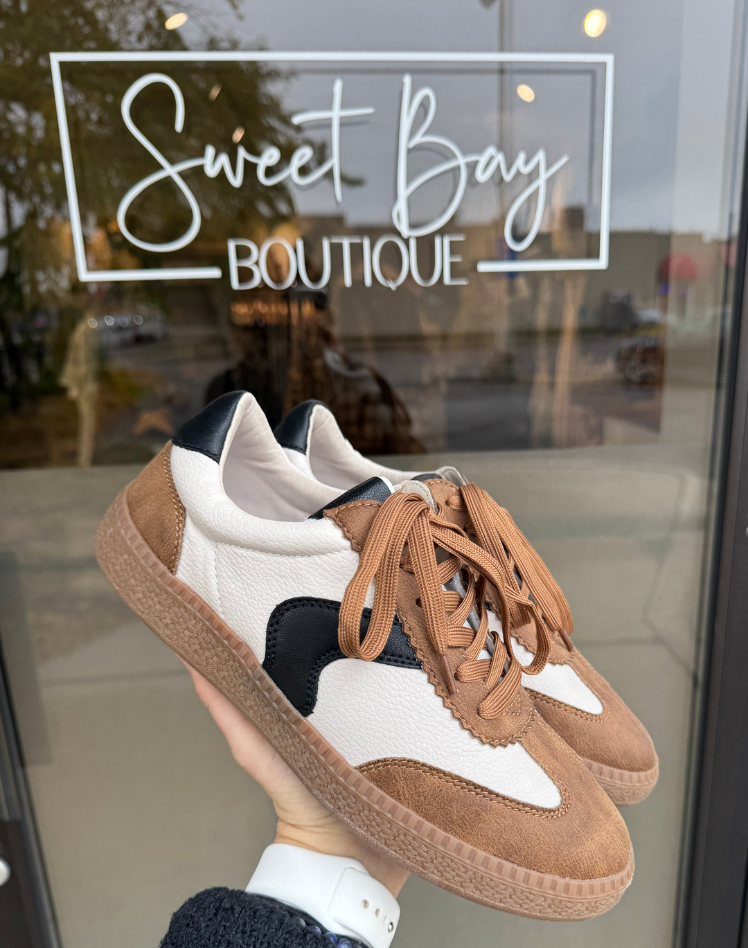 Spoiler Alert | Corkys Footwear