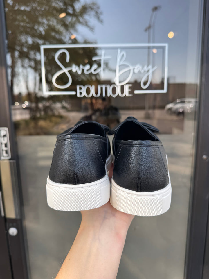 Why Knot | Corkys Footwear