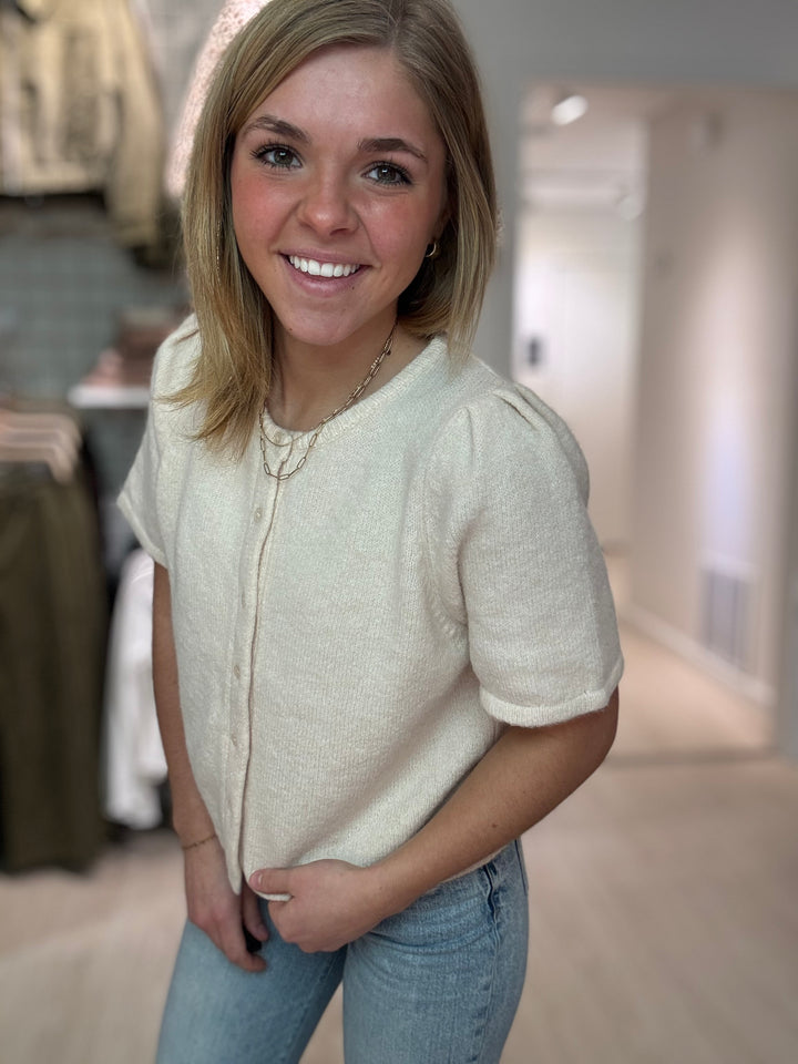 Short Puff Sleeve Sweater