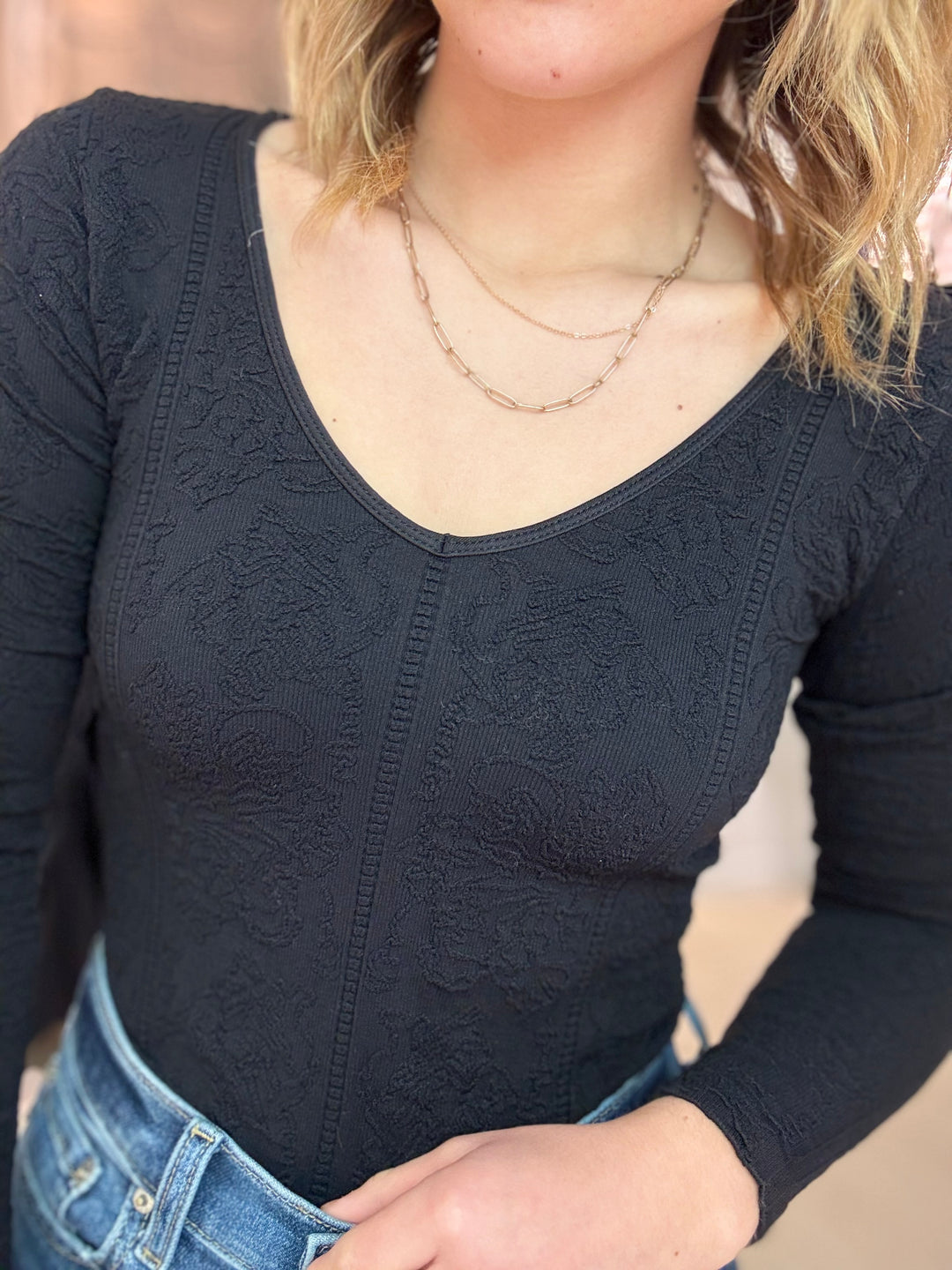 Niki Biki| Lace Textured V Neck Top