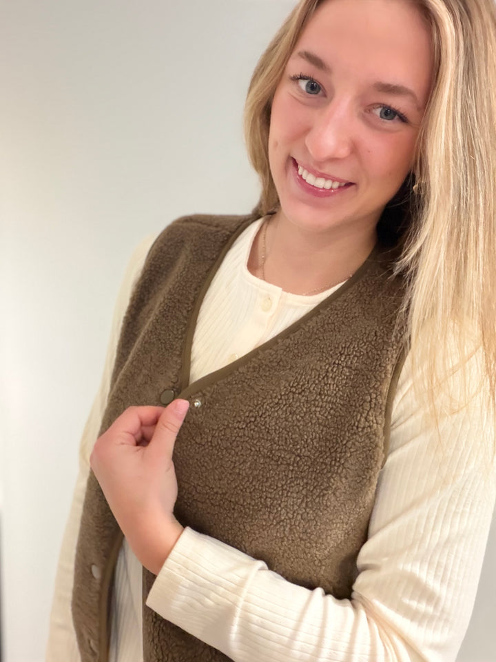 Teddy Fleece Vest
