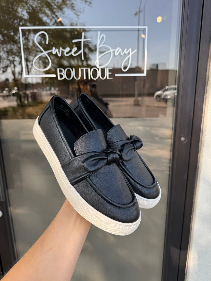 Why Knot | Corkys Footwear
