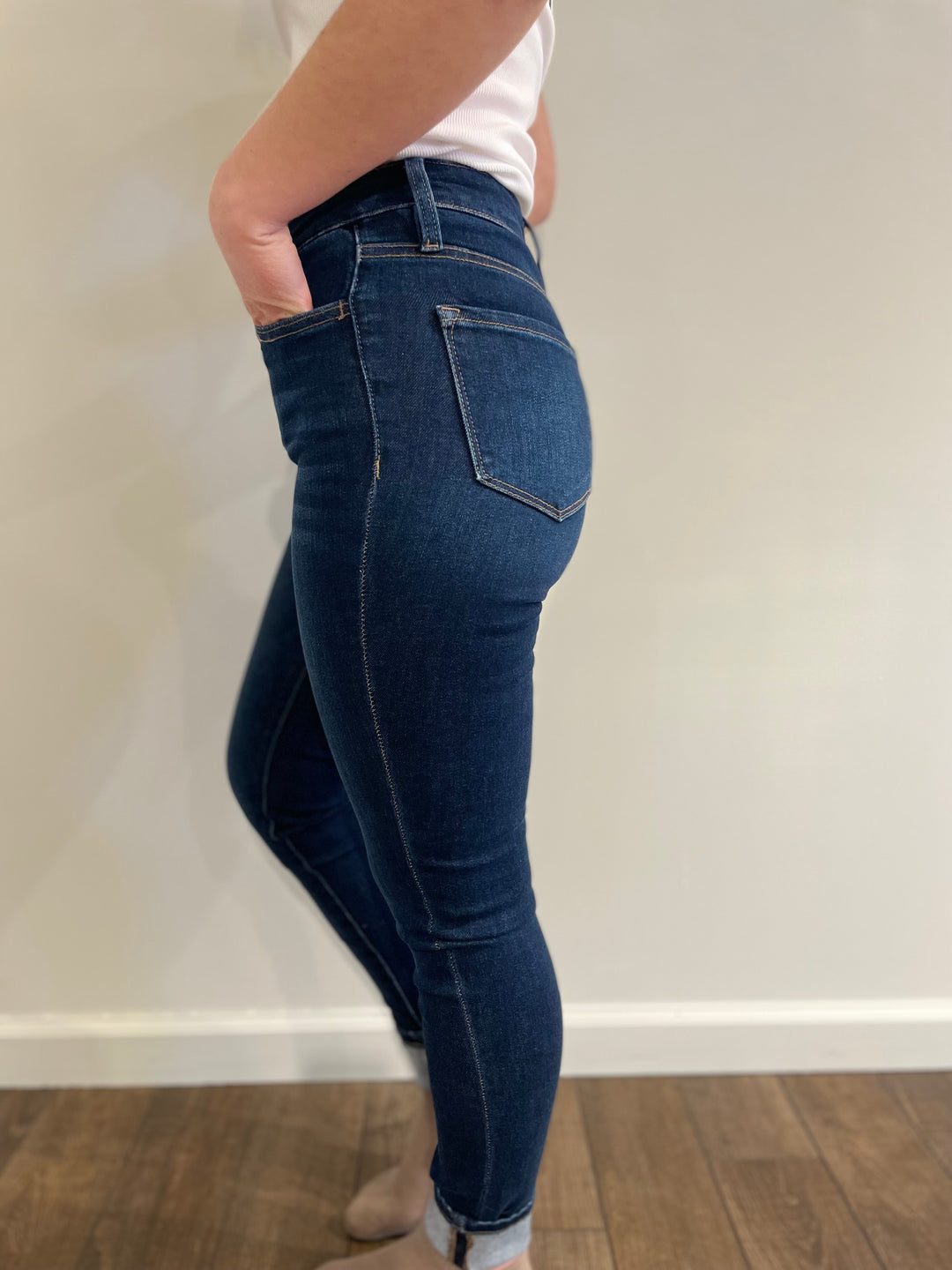 Jen Skinny Jean