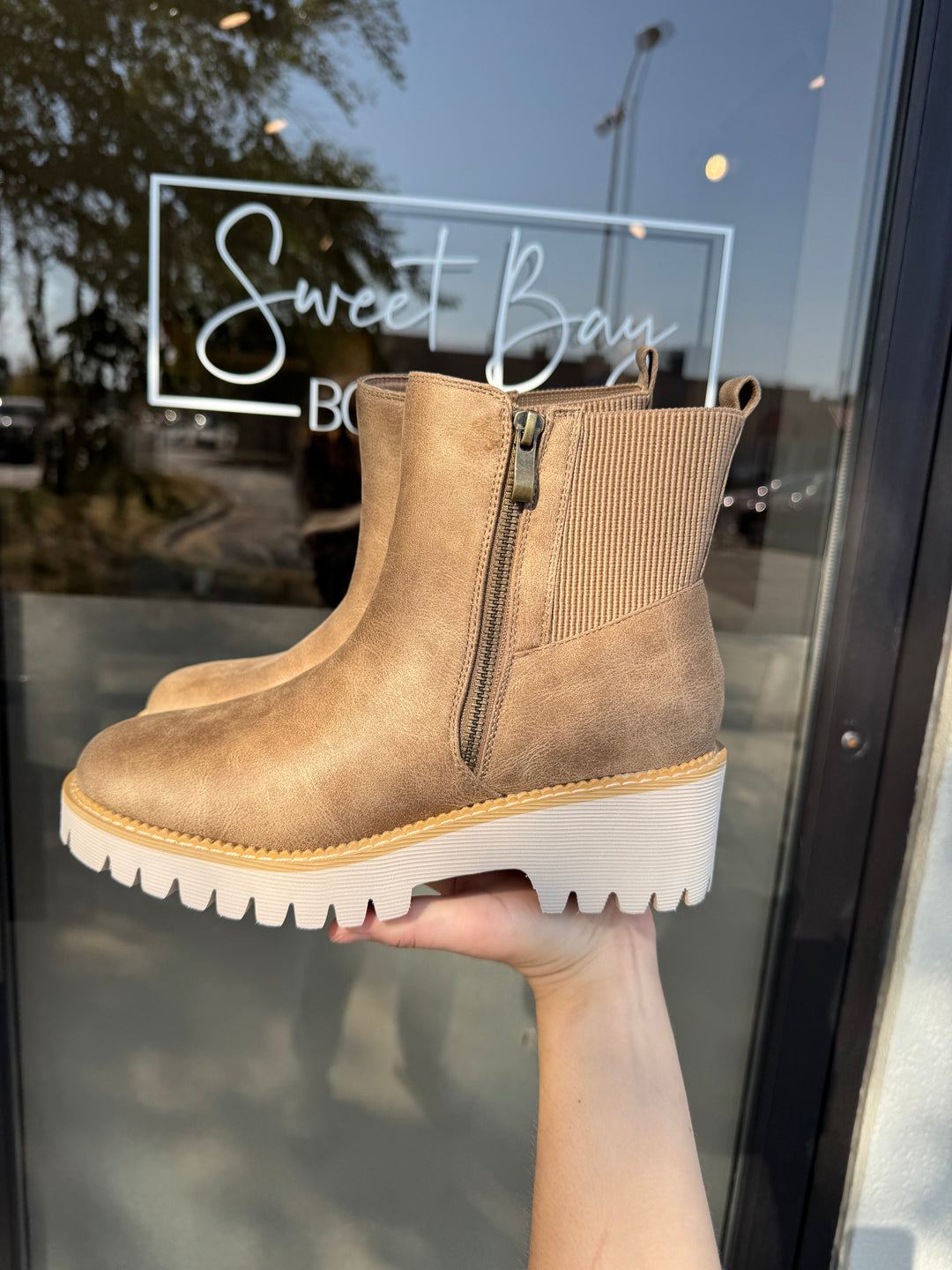 Take a Hike Boot | Corkys Footwear