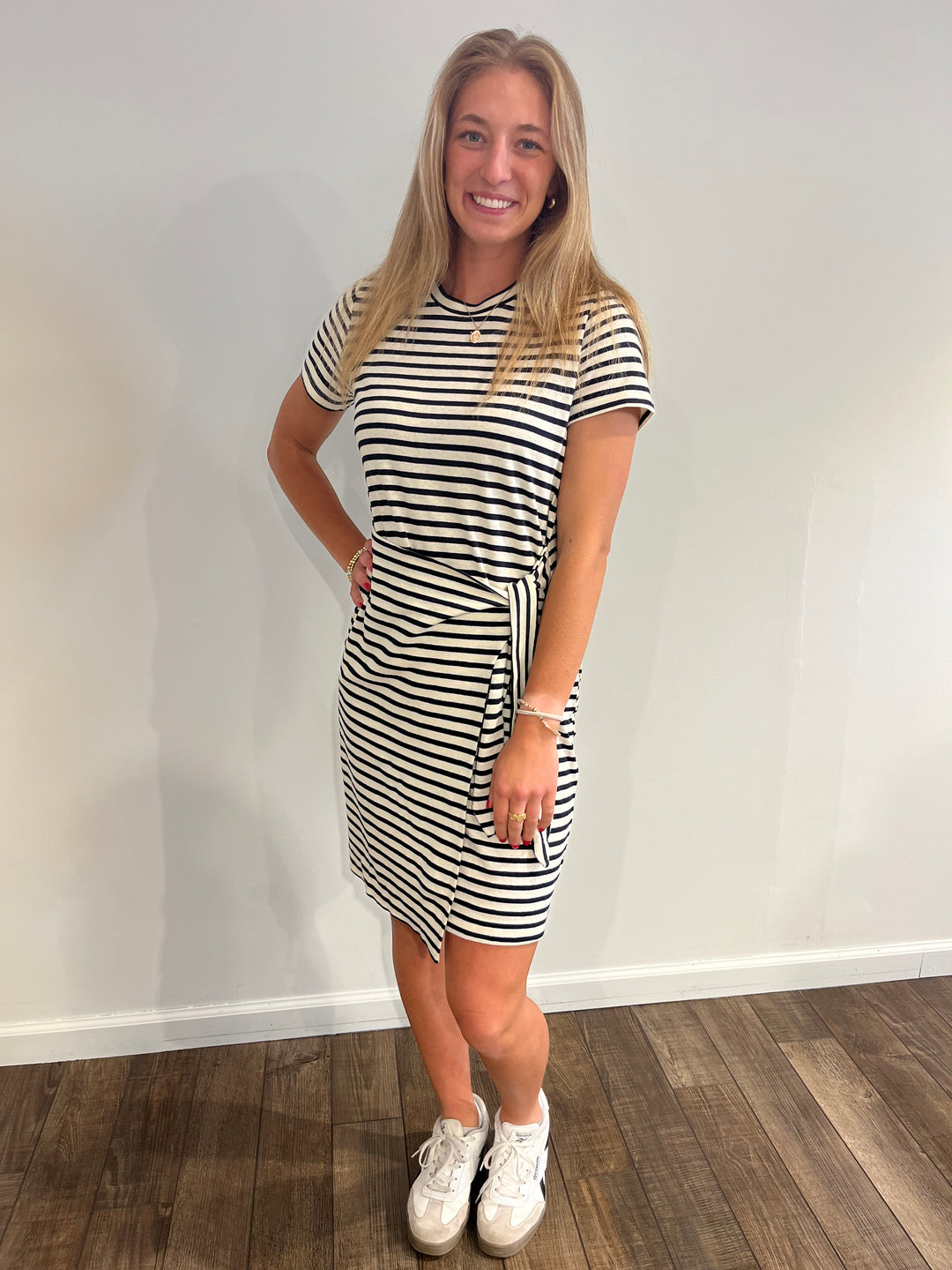 Short Sleeve Wrap Midi Dress