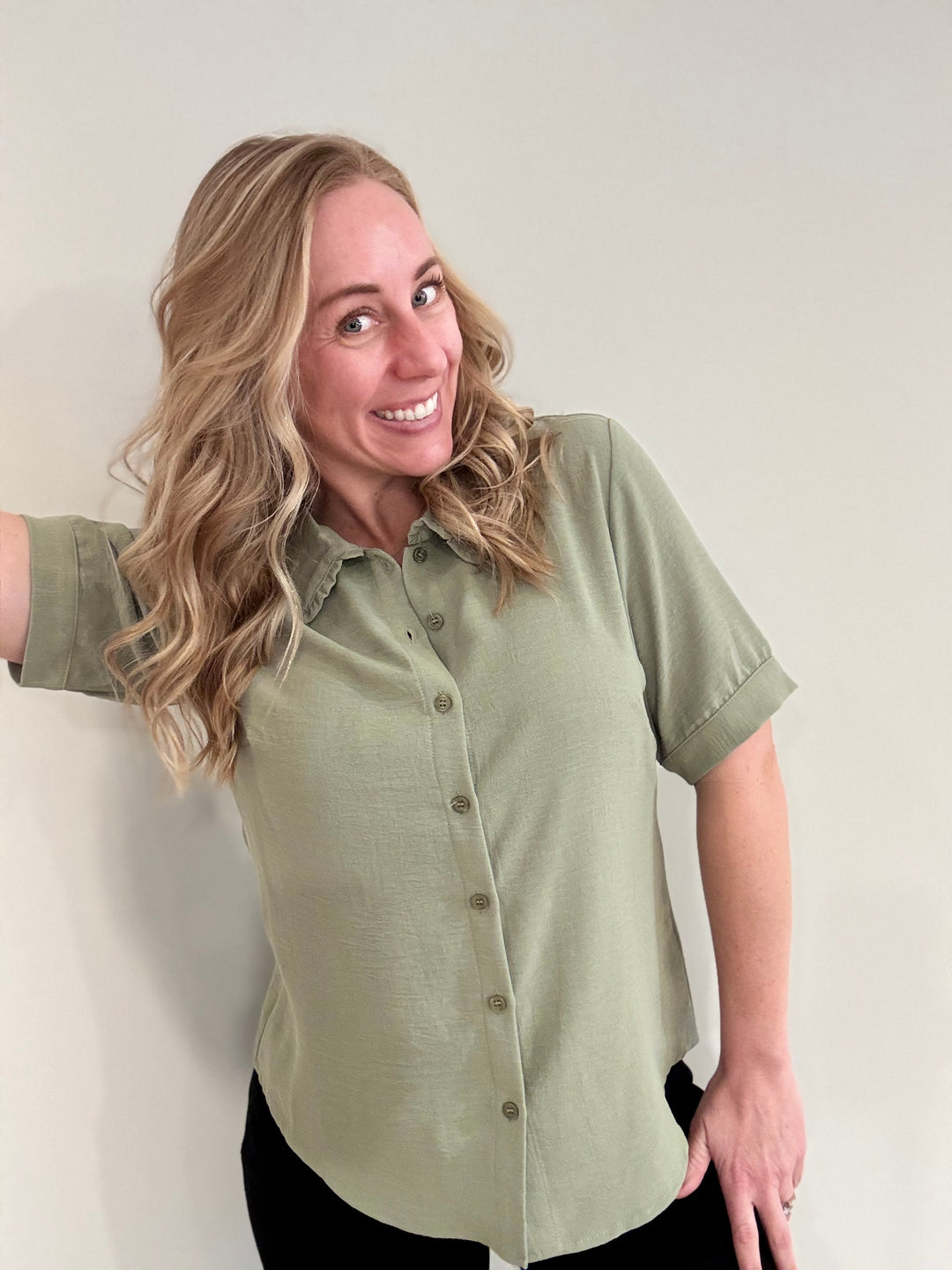 Ruffled Collared Blouse