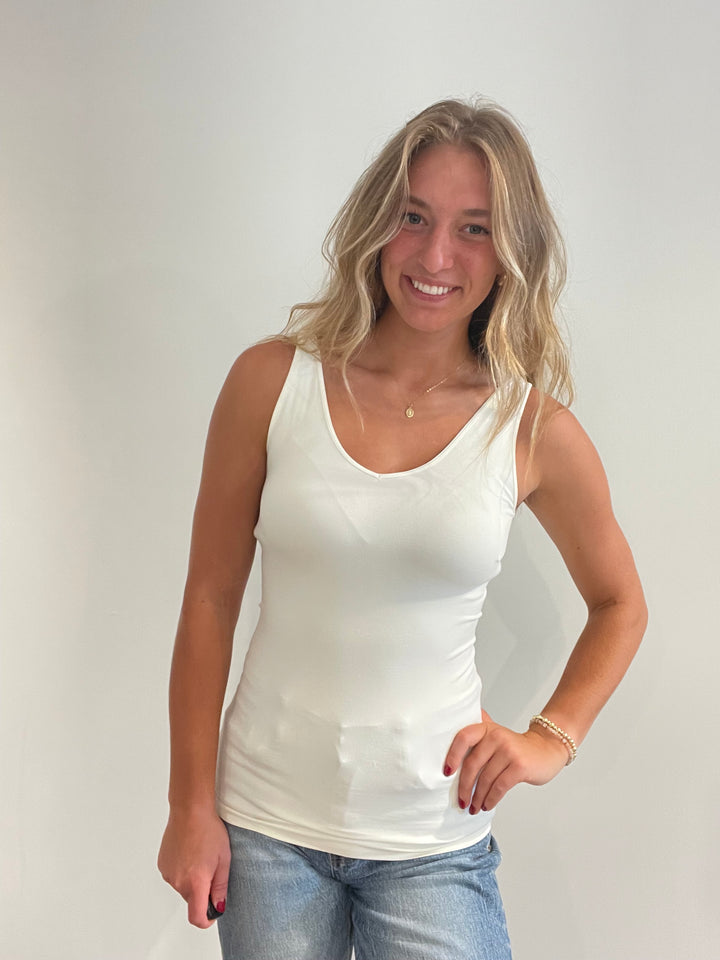 NikiBiki Seamless Wear Reversible Tank Top