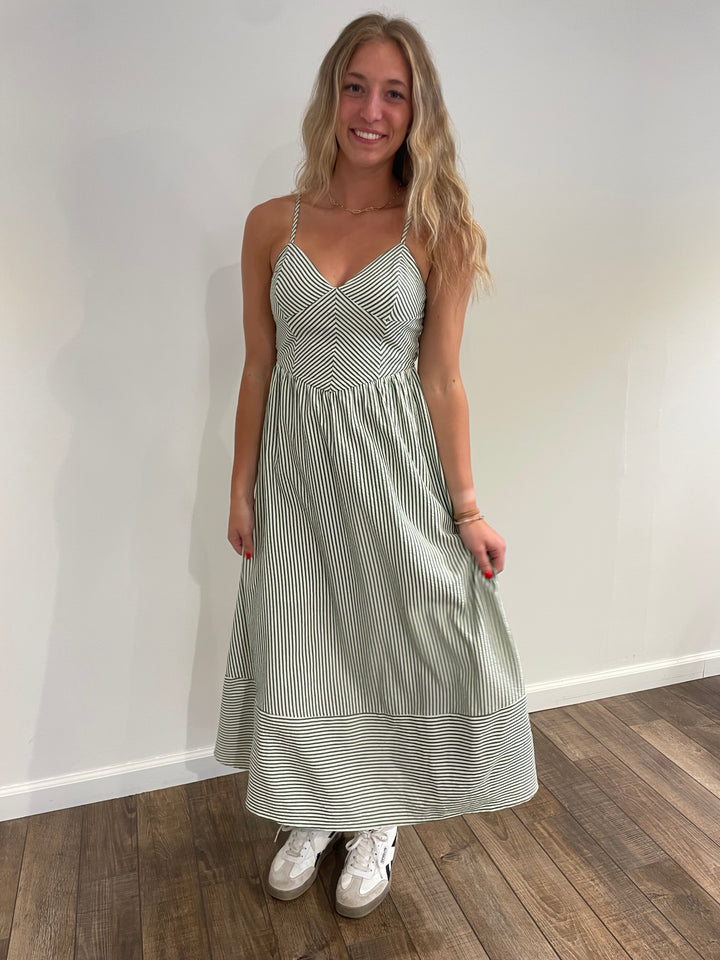 The Signature Midi