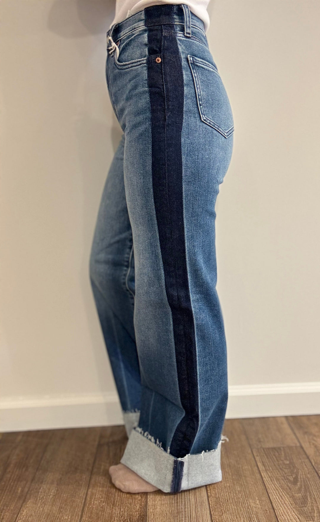 DAZE | Far Out High Rise