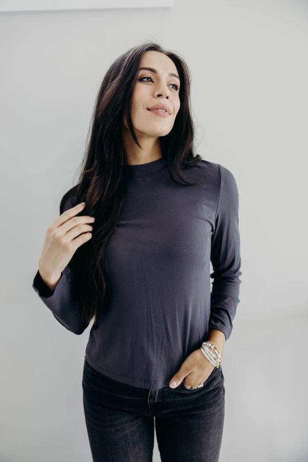 Long Sleeve Mockneck