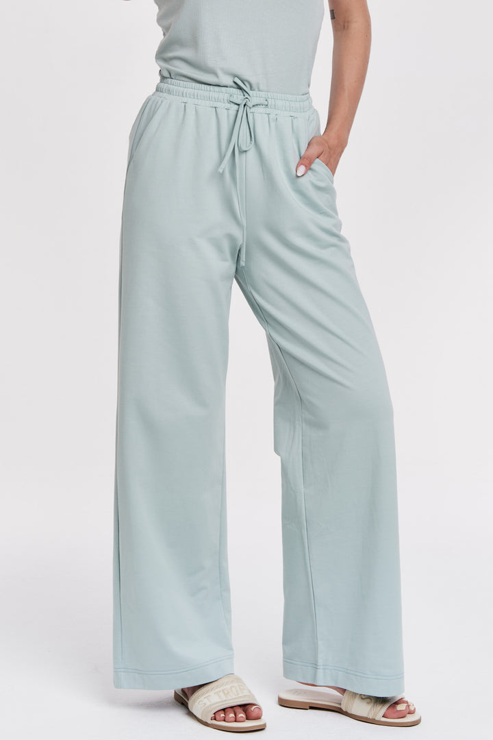 Zahara Pant