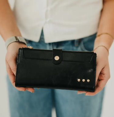 Carryall Wallet